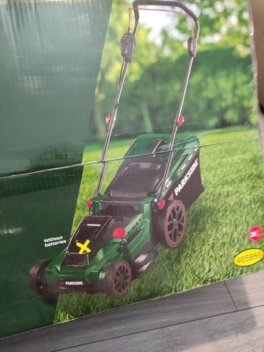 Masina de tuns gazonul 40 V Parkside pe baterie de 20 V