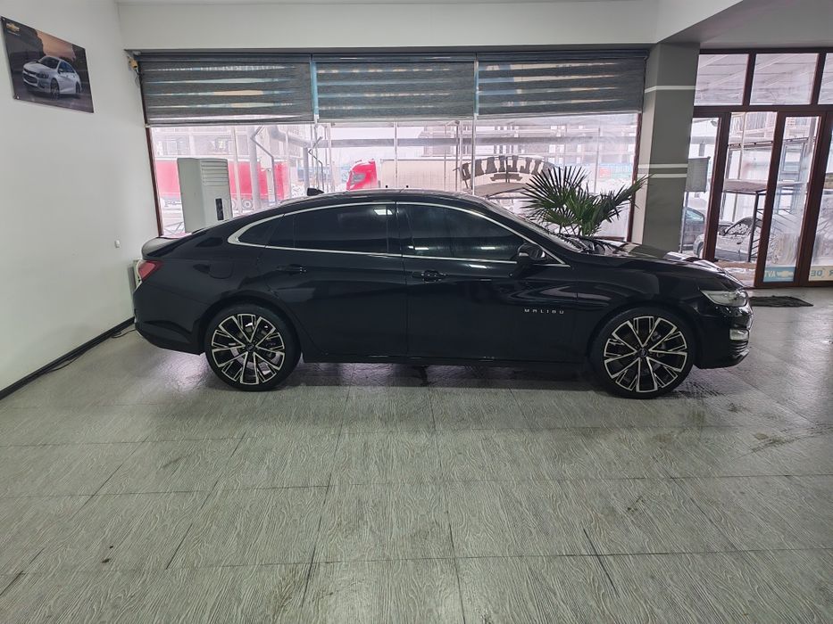 Продается малибо 1.5 турбо радное краска 2020год 39000 км свое прабег