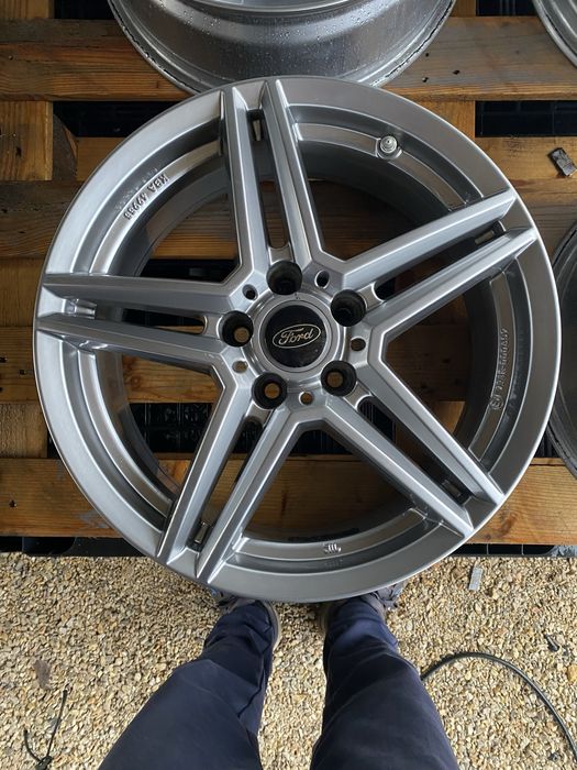 17  цола 5 х 108 мм Форд , Волво , Ford ,  Volvo