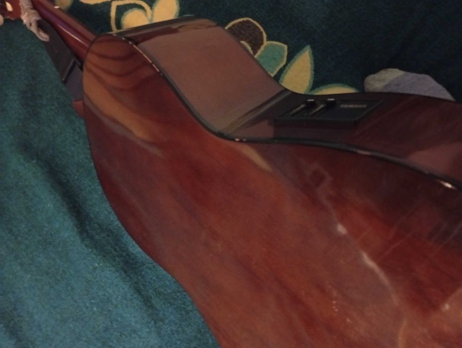 Електроакустична Китара Yamaha CX40