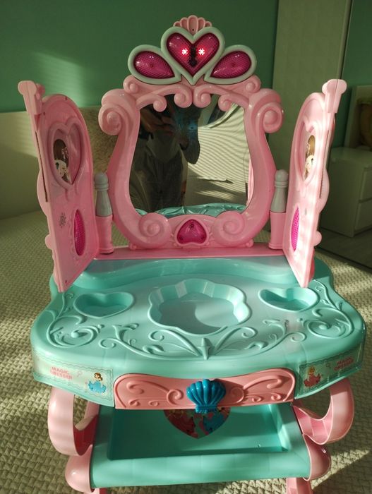 Детска тоалетка за игра