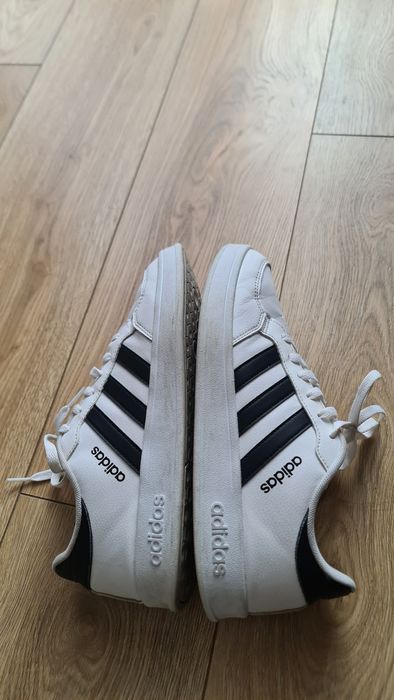 Papuci adidas stare buna
