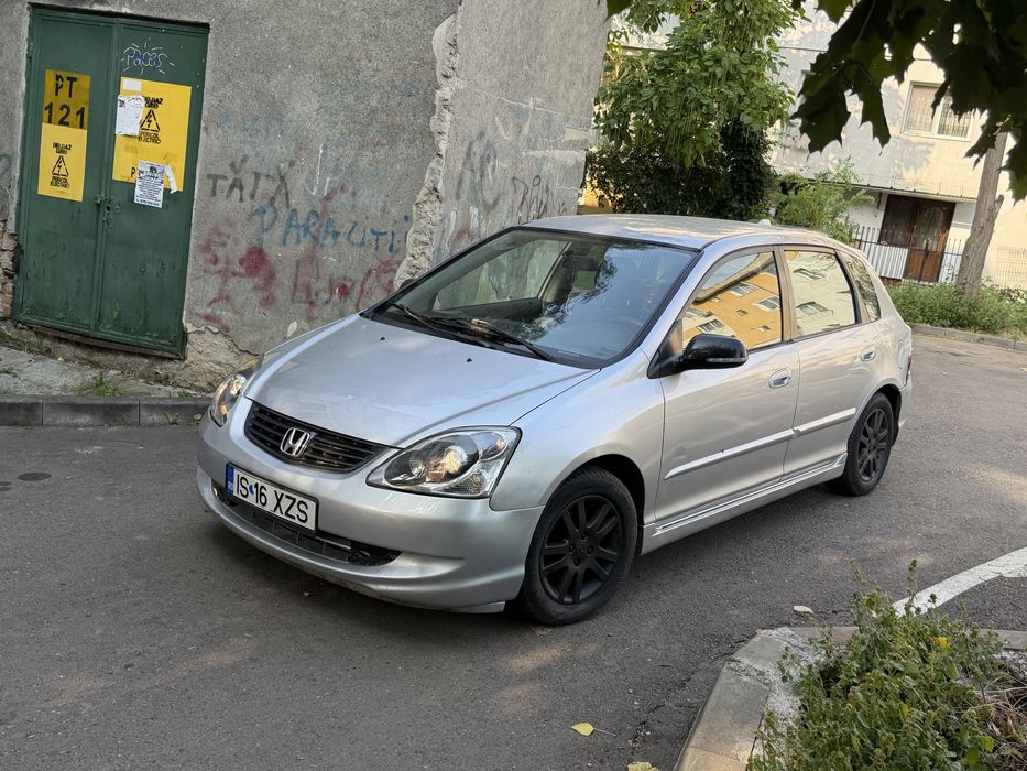 Honda civic 1.6 benzina an 2005