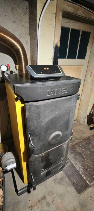 Отоплителна инсталация на твърди горива 24/32kW