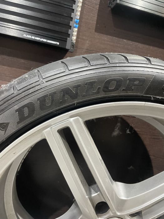 Продам  копмлект Колес