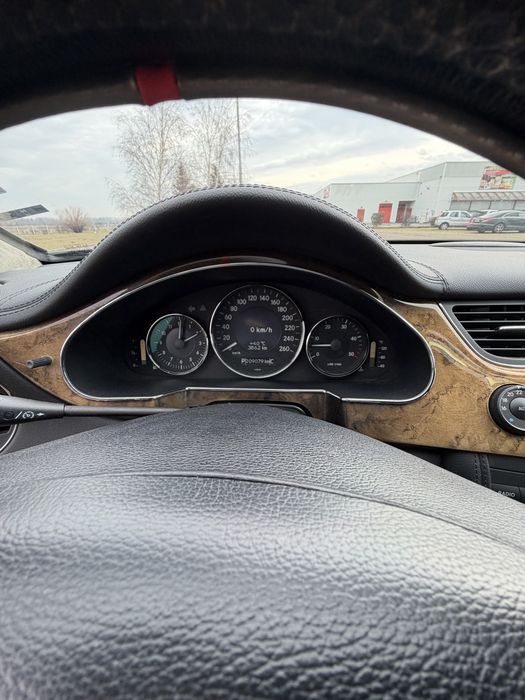 Mercedes-Benz CLS 320 | ПРУЖИНИ | AMG