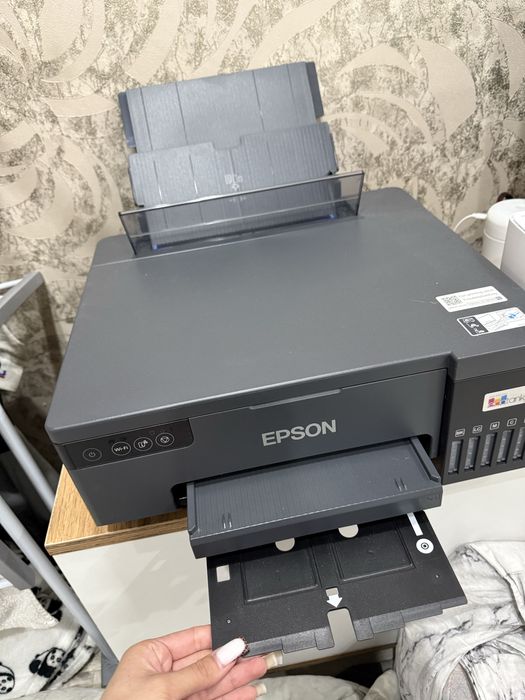 Продам принтер цветной epson l8050, новый