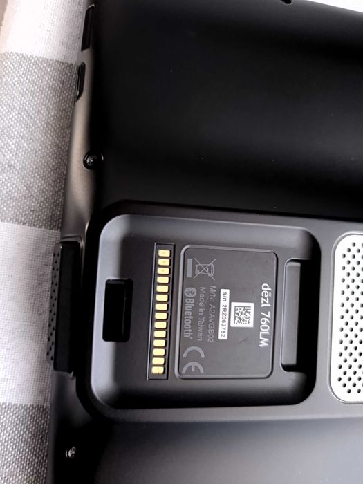 Професионална навигация за камион Garmin dezl 760 LMT