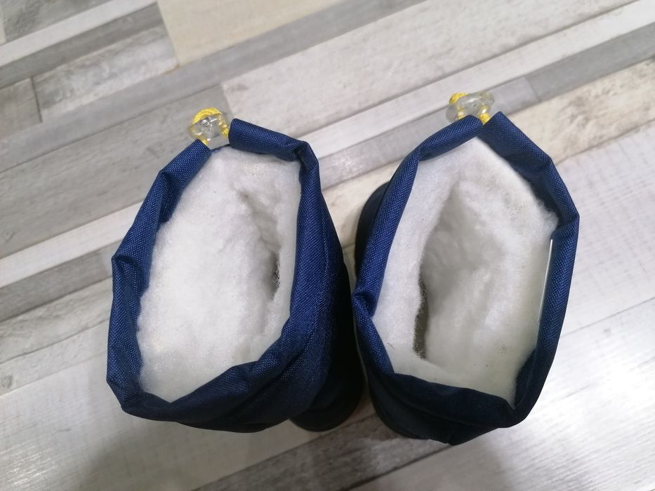 НОВИ детски зимни ботуши КК - N:20