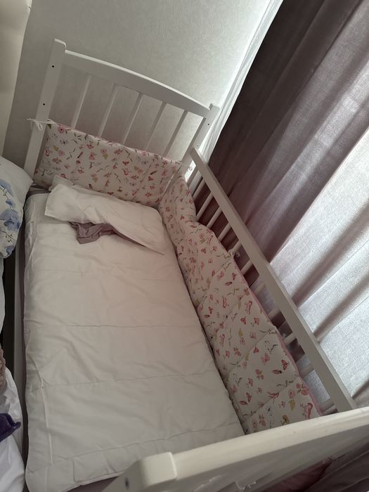 Продам детскую кроватку