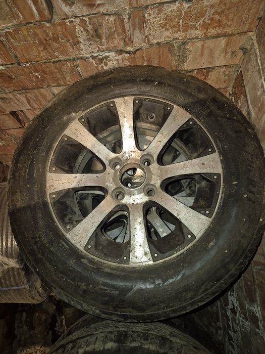 Продам комплект титатанок с дисками