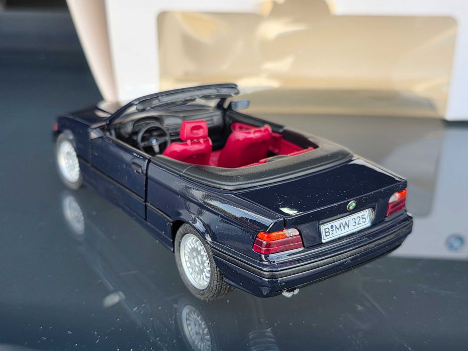 Macheta Auto 1/24 Schaback BMW Seria 3 Cabrio