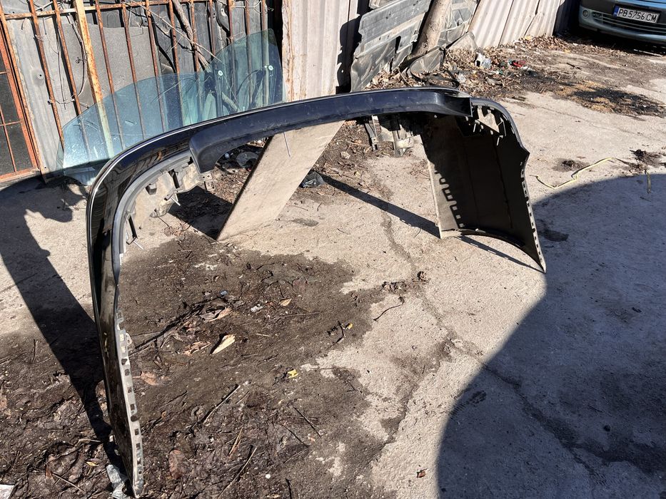 Задна броня комплект с накрайници Мерцедес Е W212 Седан черна 197