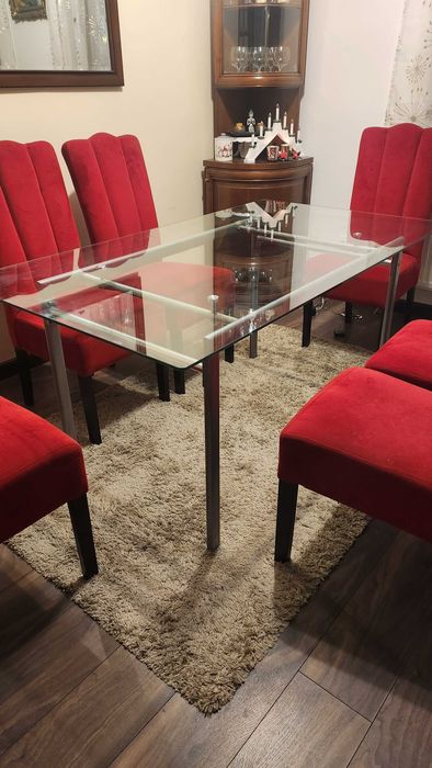 Vând 2 mese din sticla