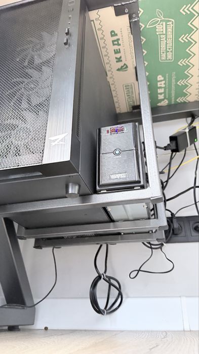 Продам стол в стиле лофт