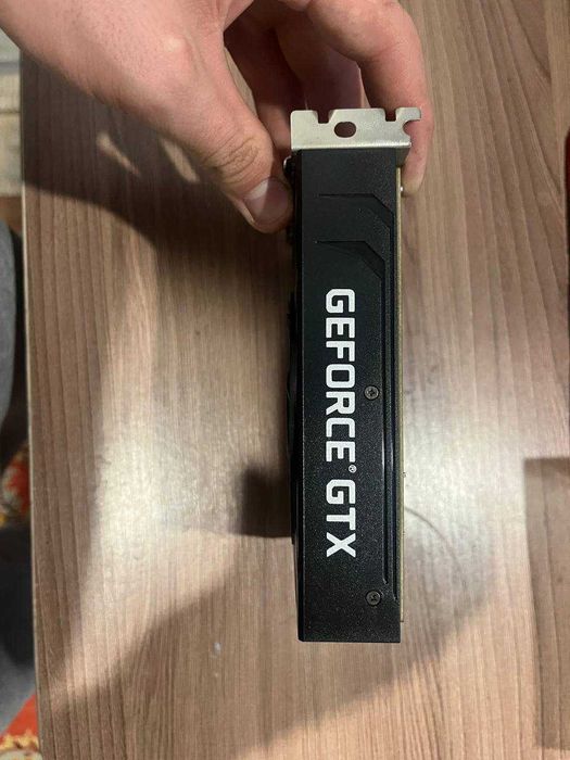 Продам видеокарту gtx1650