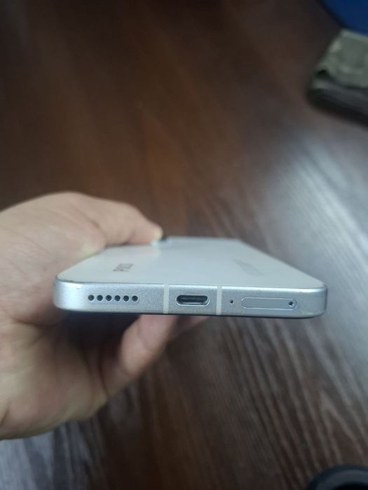 Xiaomi Poco F7 12/512 tali