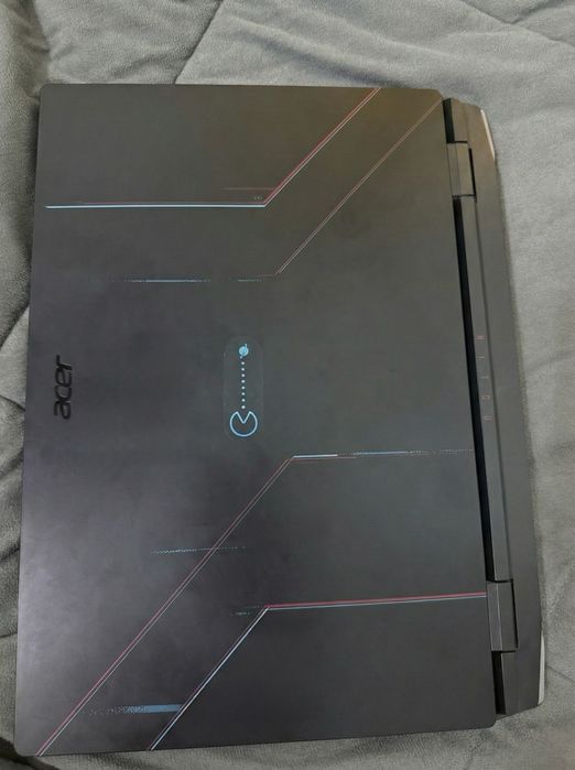 acer nitro 5 16/512