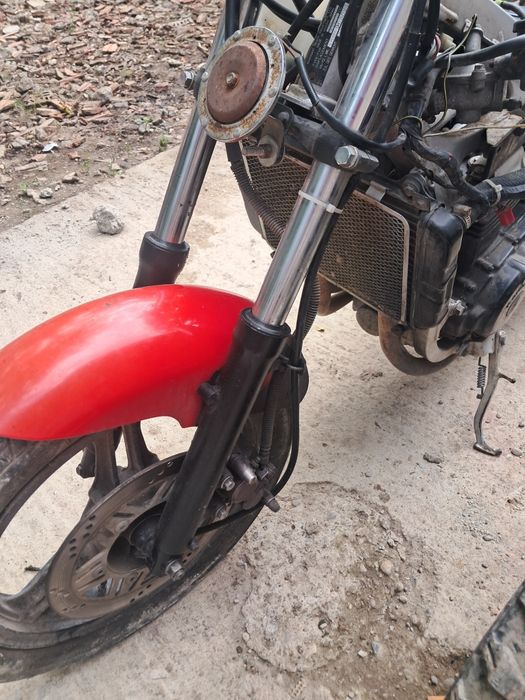 Motocicleta KAWASAKI