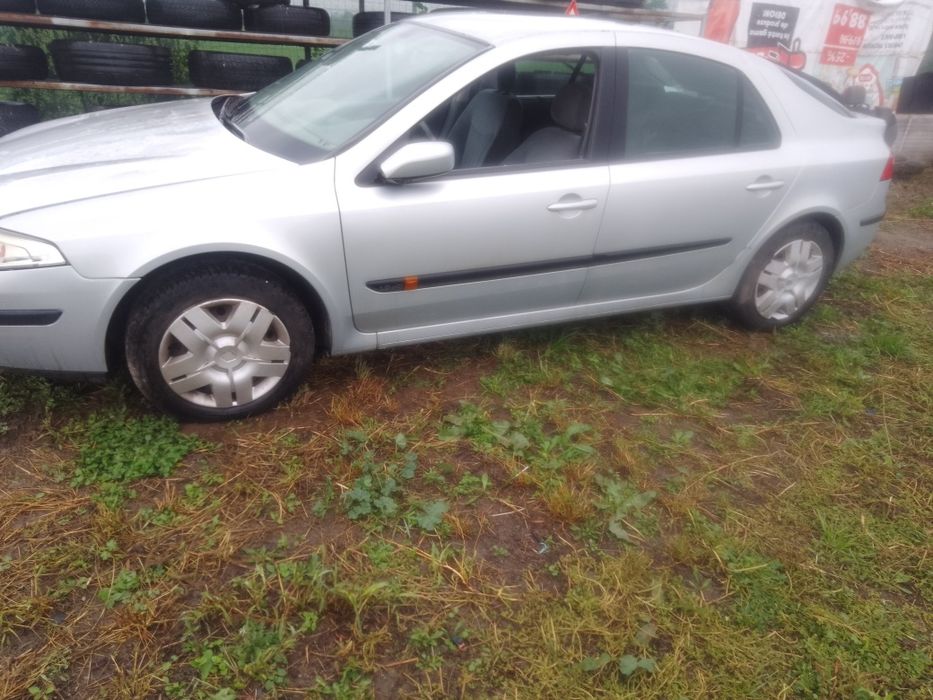 Dezmembrez Renault Laguna 2 1.9 D DCI Anul 2002