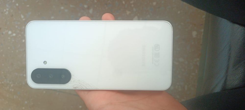 Обменяю самсунг а26 5джи