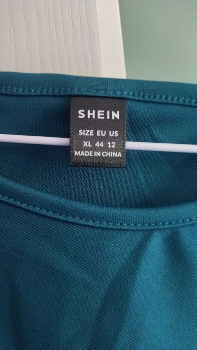 Елегантна рокля XL размер