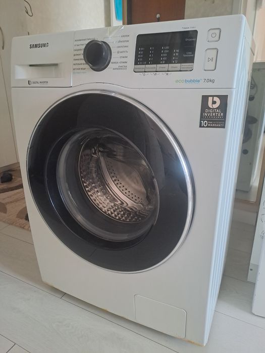 Продам стиральную машинку самсунг