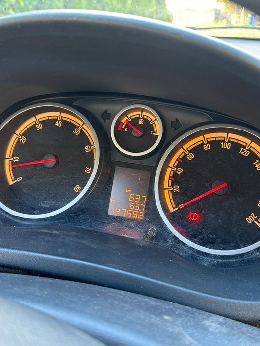 !DE VÂNZARE Opel Corsa!