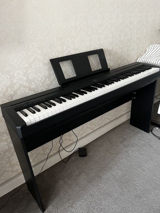 Электронное пианино Yamaha P45 (Чёрное)