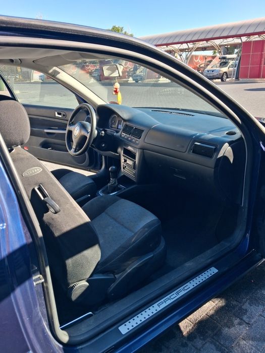 VOLKSWAGEN Golf 2003 — imagine 5