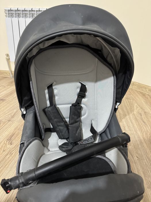 Коляска с люлькой Riko/sigma