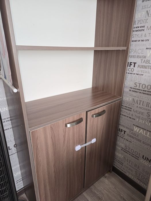 Продам шкаф стеллаж