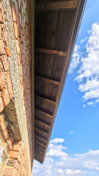 Продава се къща в село Лобош, област Перник