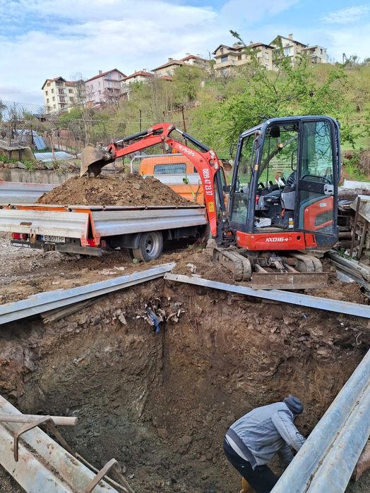 Услуги с мини багер и самосвал – Бързо, коректно, на добра цена!