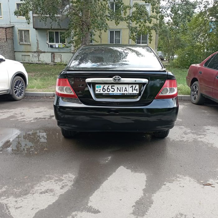 Китаец, аналог Тойоты Королы.