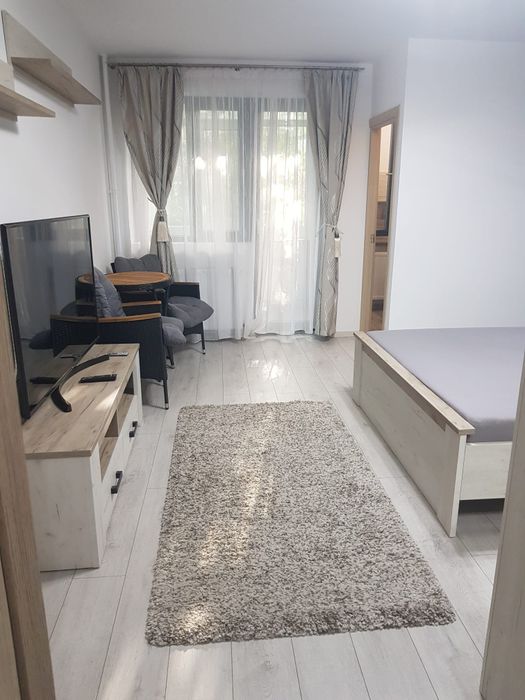 Proprietar închiriez garsonieră sector 6 confort 1
