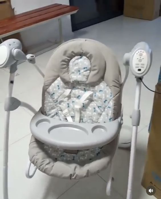 Качеля и стульчик для кормления