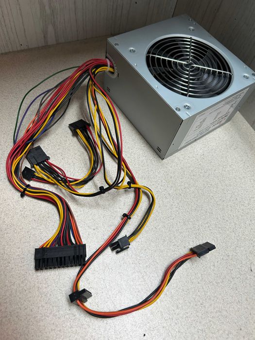 Захранване за компютър Omega 450W