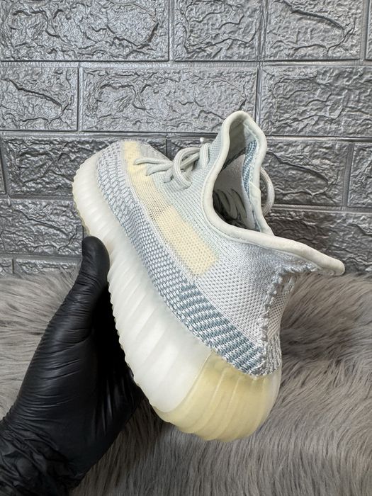 Yeezy 350 V2 Cloud White Pk Premium