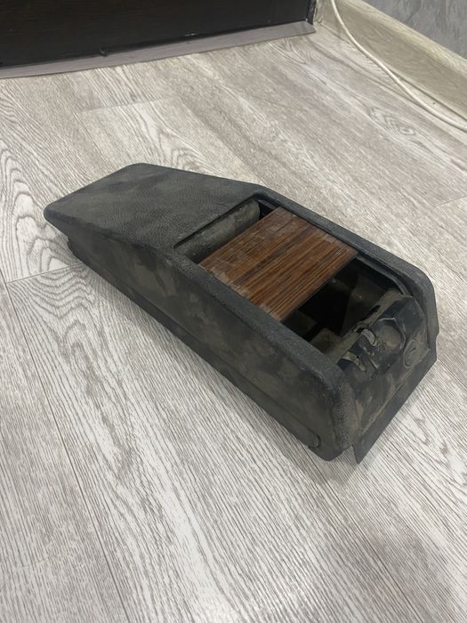 Хлебница w124 оригинал под рестоврацию