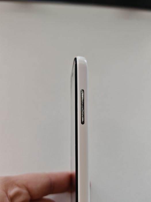 Orange Hi 4G smartphone