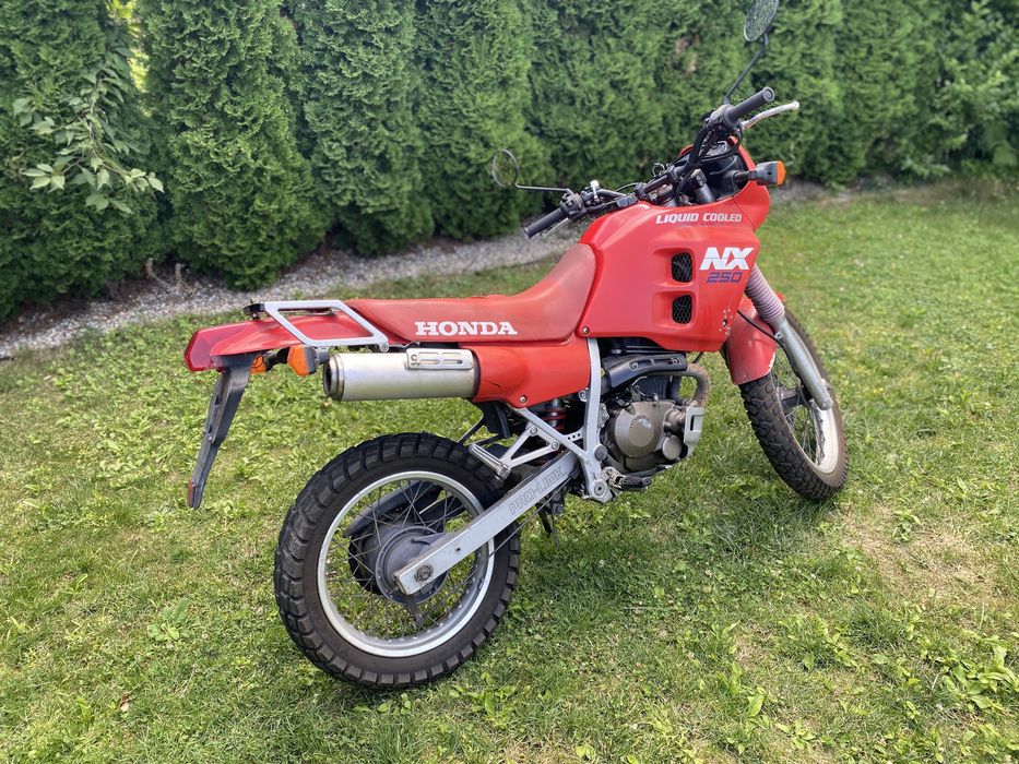 Honda NX 250 cu acte si perfect funtionala