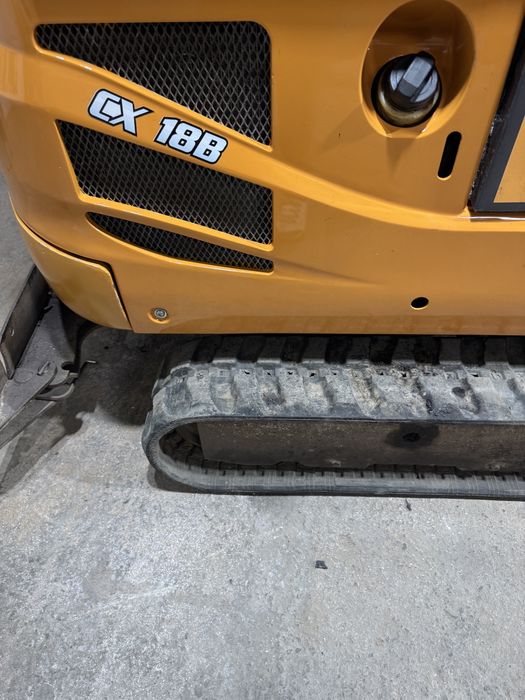 Miniexcavator case CX 18B