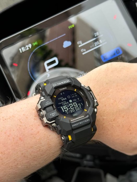 CASIO G-Shock GPR H-1000 напръскан.