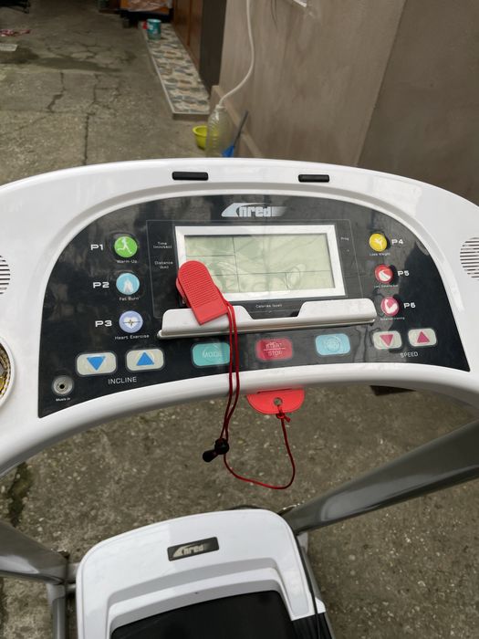 Banda de alergat INRED Treadmill