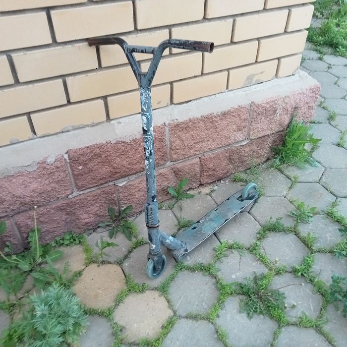 Трюковой самокат