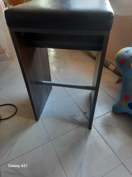 Висока Маса с 3 стола