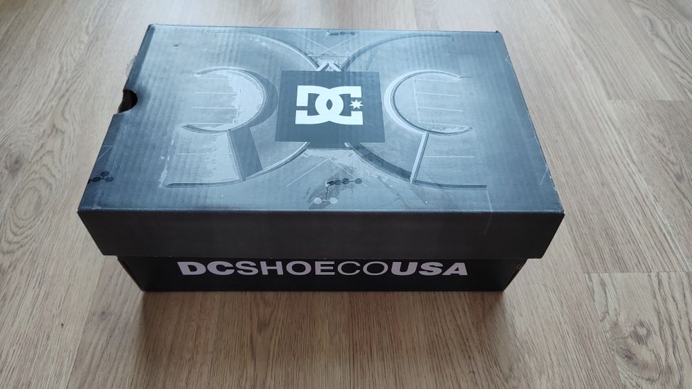 Incaltaminte DC Shoes - 36.5 [noi / dama]