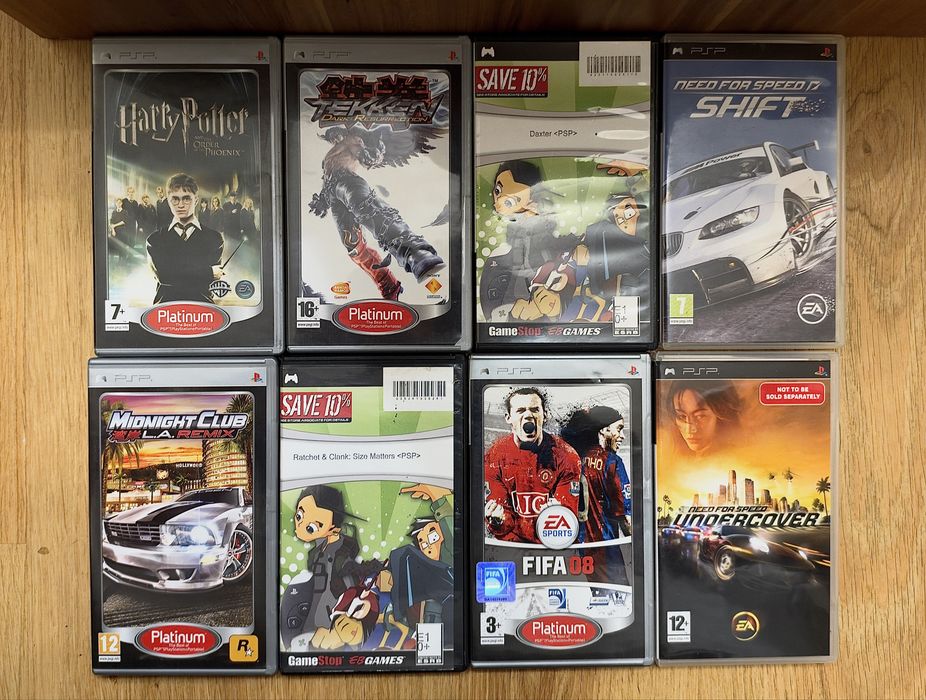 Продавам PSP игри