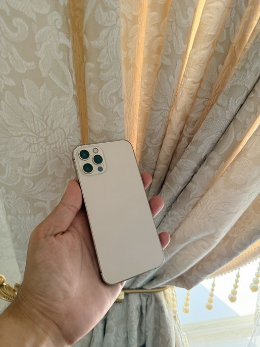 iPhone 12 Pro 128Gb - В отличном состоянии